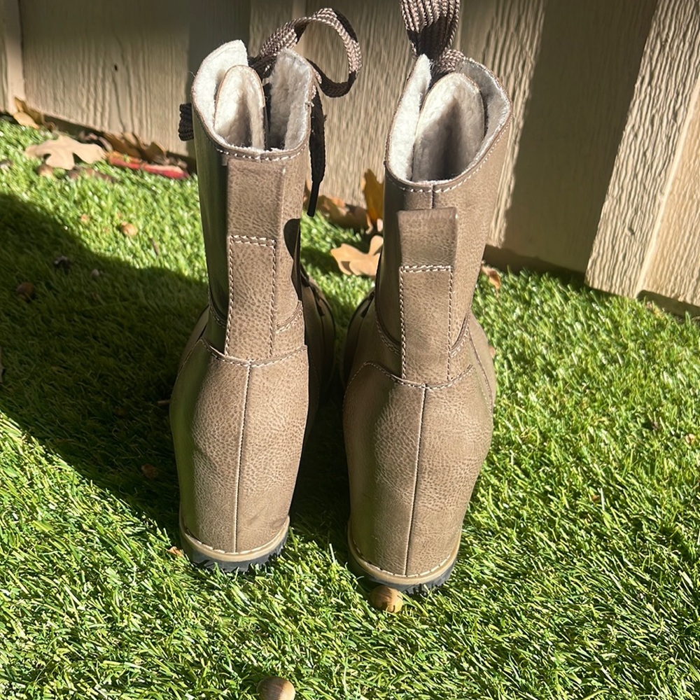 Universal Thread Wedge Bootie - Picture 4 of 9
